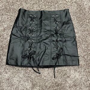 leather skirt